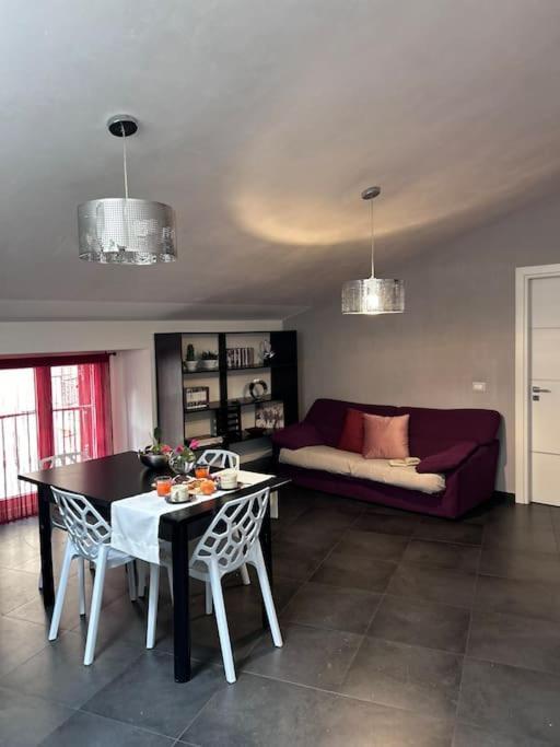Elegante Appartamento Privato In Palazzo Storico Del XVIII - Pieno Centro Nicosia Extérieur photo