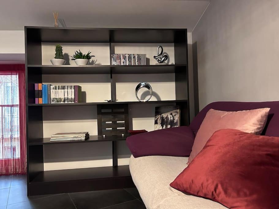 Elegante Appartamento Privato In Palazzo Storico Del XVIII - Pieno Centro Nicosia Extérieur photo