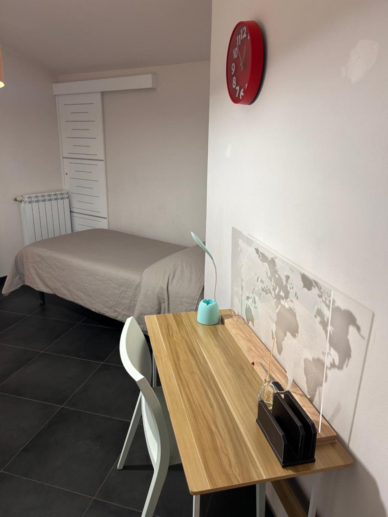 Elegante Appartamento Privato In Palazzo Storico Del XVIII - Pieno Centro Nicosia Extérieur photo